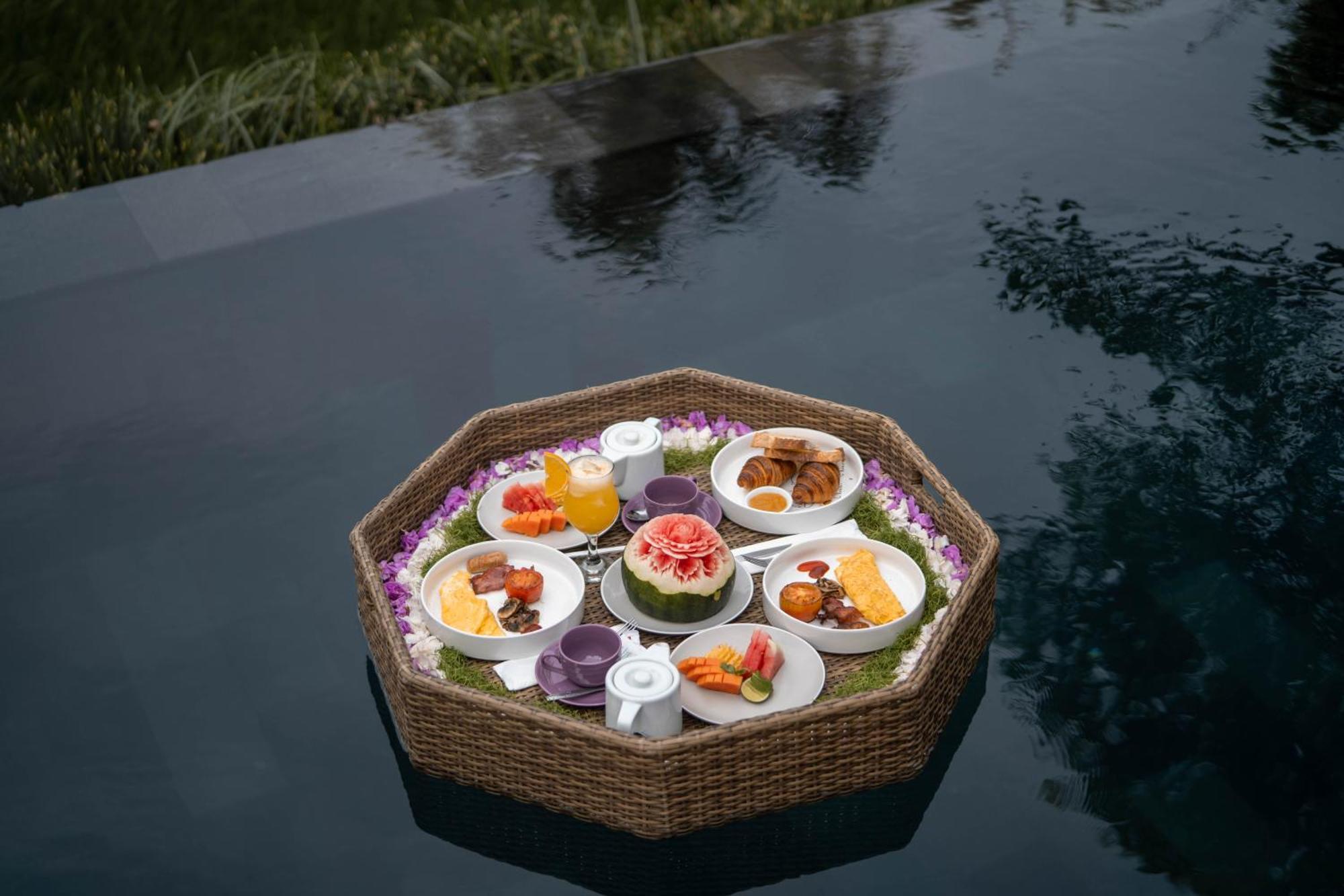 The Sender Pool Suites 乌布 外观 照片